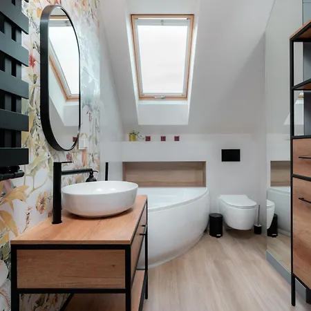 Kamieniec - Luksus W Sercu Natury Z Jacuzzi, Sauna I Boiskiem, Dwa Duze Holiday home