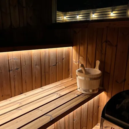 Holiday home Kamieniec - Luksus W Sercu Natury Z Jacuzzi, Sauna I Boiskiem, Dwa Duze Marcyporeba