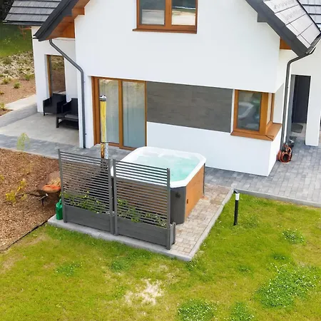 Holiday home Kamieniec - Luksus W Sercu Natury Z Jacuzzi, Sauna I Boiskiem, Dwa Duze